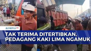 Penertiban PKL di Pasar Baru Bekasi Ricuh, Pedagang Protes Barang Dagangan Diangkut Satpol PP
