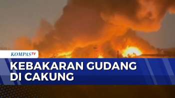 Gudang Pabrik Di Cakung Jakarta Timur Kebakaran | KOMPAS SIANG