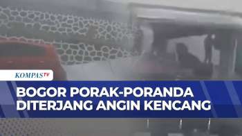 Hujan Deras Disertai Angin Kencang, Stadion Pakansari Porak-Poranda, Atap Beterbangan | BU