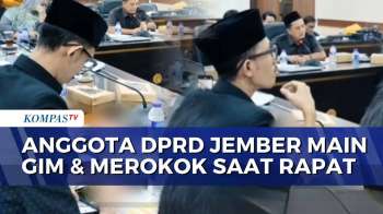 Viral Anggota DPRD Jember Main Gim Dan Merokok Saat Rapat, Warga: Tidak Etis!