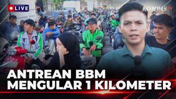 TERKINI! Antrean BBM Mencapai 1 Km Di Makassar, Kok Bisa? Ini Usulan Pemkot | KOMPAS SIANG