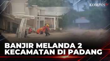 Banjir Terjang 2 Kecamatan di Kota Padang, Ketinggian Air hingga 1 Meter | SAPA MALAM