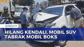 Kecelakaan di Jalur Mudik Jakarta–Bandung Via Purwakarta, Mobil SUV Hantam Mobil Boks!