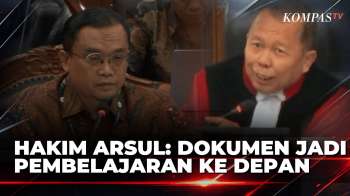 Hakim MK: Dokumen Yang Dikeluarkan Pemerintah Harus Dianggap Benar Hingga Ada Putusan Pengadilan