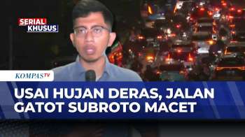 [FULL] Genangan Air Picu Kemacetan Panjang Di Jalan Gatot Subroto | KOMPAS MALAM