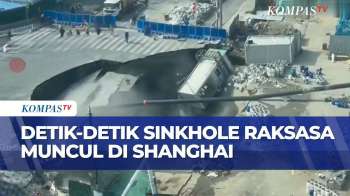 Lubang Raksasa 'Sinkhole' Muncul di Tengah Kota Shanghai, Warga Berlarian Selamatkan Diri | BU