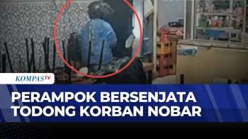 Perampokan Bersenjata di Warung Bakso Palembang Terekam CCTV