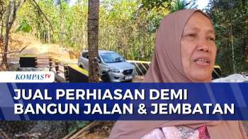 Rela Jual Emas Miliknya Demi Bangun  Jembatan Dan Bangun Akses Jalan Di Kebumen