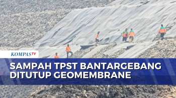Mengurangi Bau, Gunungan Sampah TPST Bantargebang Bekasi Ditutup Geomembrane | SAPA SIANG