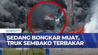 detik-detik-truk-sembako-terbakar-saat-bongkar-muatan-kerugian-capai-rp-500-juta