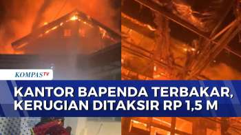 Kebakaran Hanguskan Kantor Inspektorat dan Bapenda Kota Padang, Kerugian Ditaksir Rp1,5 M