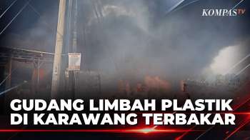 Asap Hitam Membumbung Tinggi, Gudang Limbah Plastik di Karawang Terbakar | BERUT