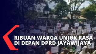 ribuan-orang-unjuk-rasa-kepung-kantor-dprd-jayawijaya-tolak-pemekaran-daerah-otonomi-baru