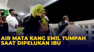 momen-tangis-ridwan-kamil-tumpah-dipelukan-sang-ibunda-setelah-kehilangan-eril