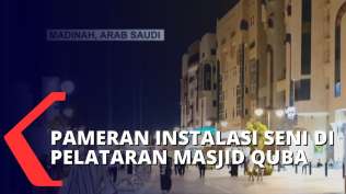 jalan-jalan-di-pelataran-masjid-quba-saat-malam-hari-ada-area-khusus-anak-hingga-instalasi-seni