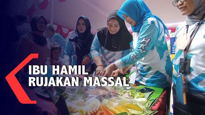 Rujakan Massal Ibu Ibu Hamil