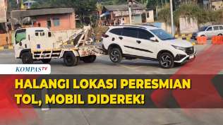 mobil-parkir-di-titik-steril-untuk-acara-presiden-jokowi-resmikan-jalan-tol-nasibnya-begini