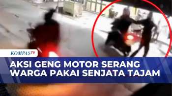 Geger! CCTV Rekam Aksi Geng Motor Bawa Sajam Serang Warga di Cianjur | BERUT