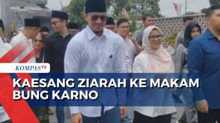 tour-pilkada-psi-kaesang-ziarah-ke-makam-bung-karno-di-blitar