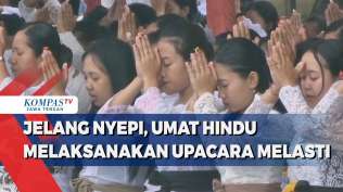 jelang-nyepi-umat-hindu-melaksanakan-upacara-melasti