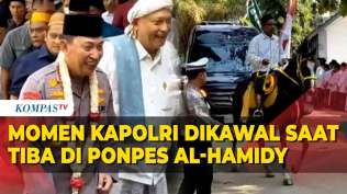 momen-kapolri-jenderal-listyo-sigit-prabowo-dikawal-saat-tiba-di-ponpes-al-hamidy-pamekasan
