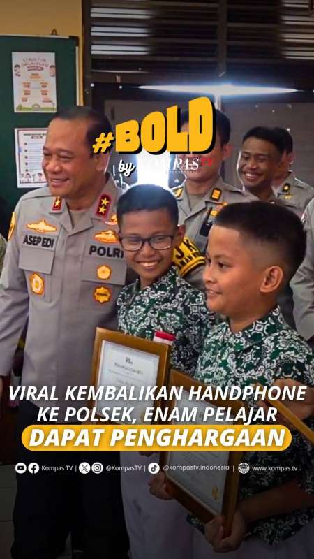 VIRAL KEMBALIKAN HANDPHONE KE POLSEK, ENAM PELAJAR SD DAPAT PENGHARGAAN
