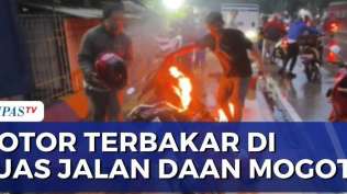 terendam-banjir-motor-tiba-tiba-terbakar-saat-hendak-diperbaiki-di-jalan-daan-mogot-kompas-malam