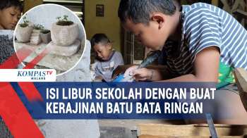 Anak-anak Isi Libur Sekolah Dengan Membuat Kerajinan Dari Batu Bata Ringan