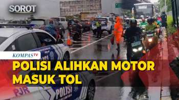 Banjir Di Jakarta, Pengendara Motor Diarahkan Masuk Ke Tol