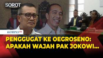 Eks Wakapolri Oegroseno Beber Beda Wajah Jokowi Di Buku Alumni & Ijazah UGM Yang Beredar Di Sosmed