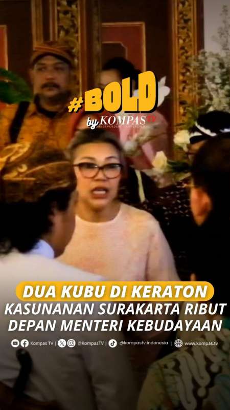 DUA KUBU DI KERATON KASUNANAN SURAKARTA RIBUT DI DEPAN MENTERI KEBUDAYAAN