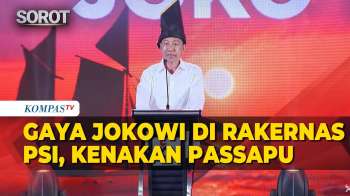 Gaya Jokowi Di Rakernas PSI, Kenakan Passapu Khas Makassar