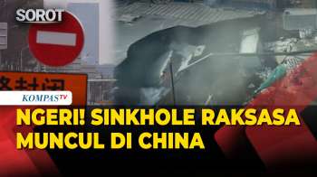 Sinkhole Muncul Telan Badan Jalan di China, Alat Berat Dikerahkan!