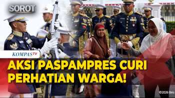 Curi Perhatian Warga! Aksi Paspampres Gelar Upacara Serah Terima Pengawal Istana Setiap Minggu Pagi