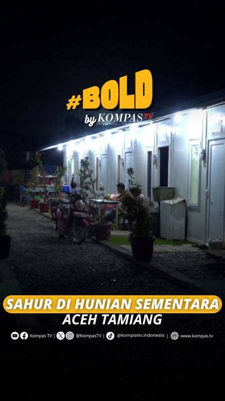 SAHUR DI HUNIAN SEMENTARA ACEH TAMIANG