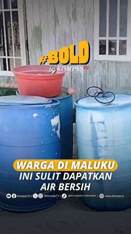 WARGA DI MALUKU INI SULIT DAPATKAN AIR BERSIH