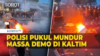 Demo Di Kantor Gubernur Kaltim Ricuh, Polisi Pukul Mundur Massa
