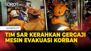 Gergaji Mesin Dikerahkan Petugas Gabungan, Demi Evakuasi Korban Terjepit