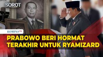 Momen Prabowo Beri Penghormatan Terakhir Untuk Eks Menhan Ryamizard Ryacudu