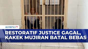 Kakek Mujiran Terdakwa Pencurian Getah Karet Batal Bebas | INDONESIA UPDATE