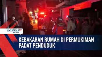 Kebakaran 2 Rumah Di Permukiman Padat Penduduk