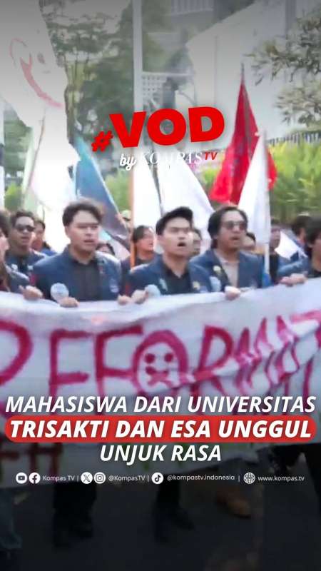 MAHASISWA DARI UNIVERSITAS TRISAKTI DAN ESA UNGGUL UNJUK RASA