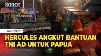Hercules Angkut Bantuan TNI AD untuk Program Air Bersih dan Listrik di Papua