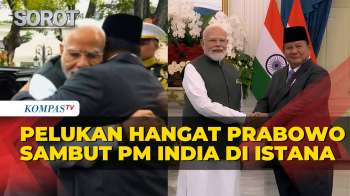 Pelukan Hangat Presiden Prabowo Sambut PM India Narendra Modi Tiba Di Istana