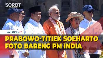Prabowo-Titiek Soeharto Foto Bareng PM India Narendra Modi Saat Tinjau Candi Prambanan