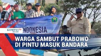 Momen Warga Malang Sambut Presiden Prabowo Di Pintu Masuk Bandara