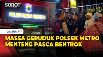 Tegang! Massa Geruduk Polsek Metro Menteng Pascabentrokan Maut Di Jalan Tambak