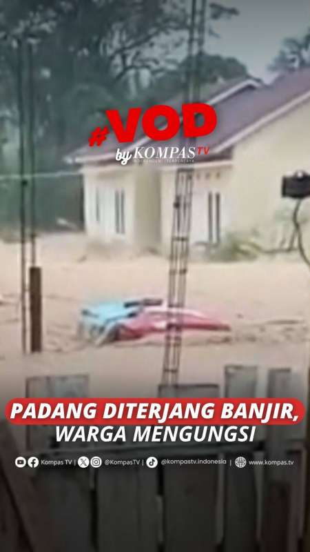 PADANG DITERJANG BANJIR, WARGA MENGUNGSI