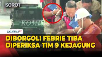 Tangan Diborgol! Detik-Detik Febrie Adriansyah Tiba Jelang Diperiksa Tim 9 Kejagung Kasus TPPU