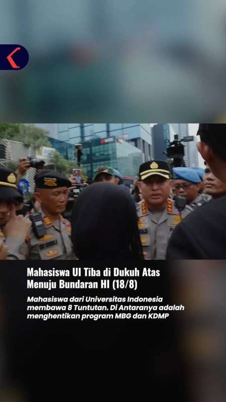 BEM UI Tiba Di Dukuh Atas Menuju Bundaran HI 